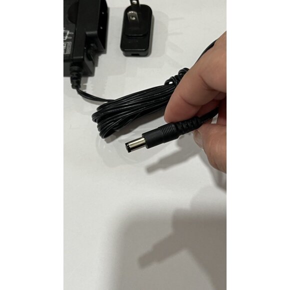 Plantronics SSA-5W 090050 AC Power Adapter Charger P/N 83648-02 - Picture 2 of 9